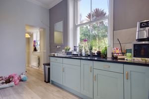 Kitchen- click for photo gallery